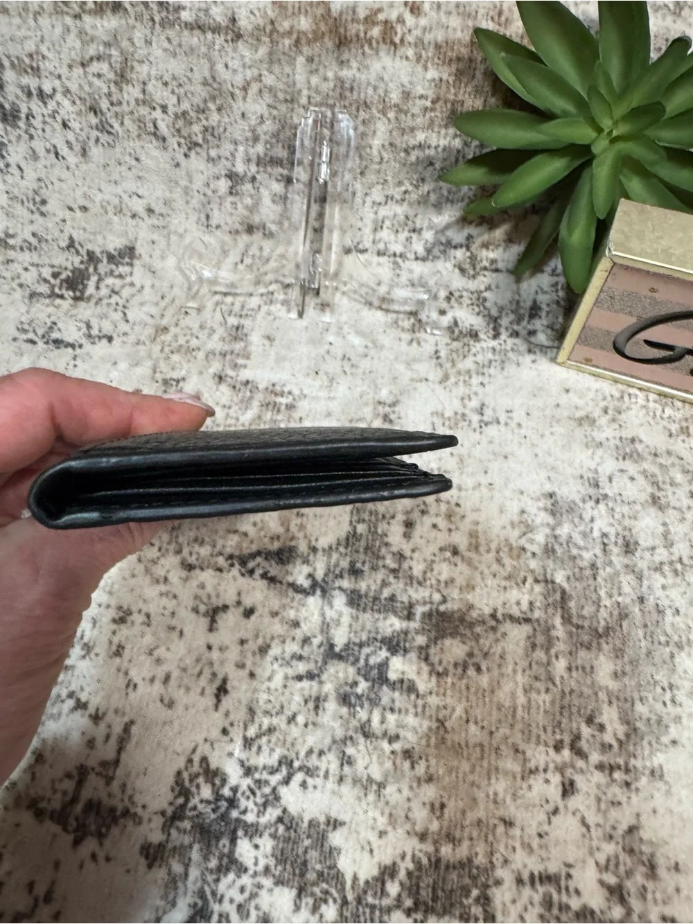 Lanikai Cardholder Wallet